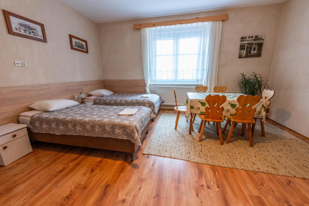 Apartmán Byczy Rog Noclehy Na Hranici Králíky Exteriér fotografie